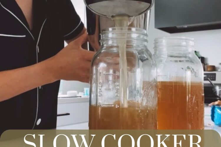 Slow-Cooker-Bone-Broth-and-Its-Benefits