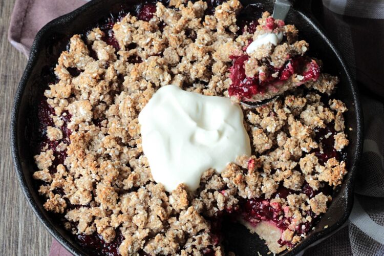 Healthy Strawberry Crisp