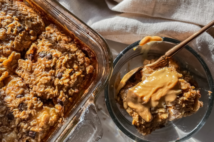 Healthy Peanut Butter Oatmeal Bake